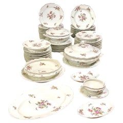 Servizio da tavola in porcellana ULIM Limoges 63 pezzi del XX secolo