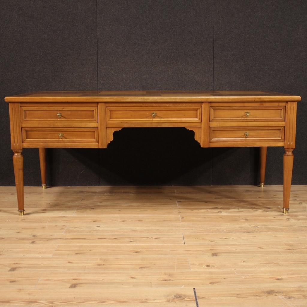20. Jahrhundert Wohnzimmer Kirschbaum und Obstholz Französisch Schreibtisch, 1960 (French) im Angebot