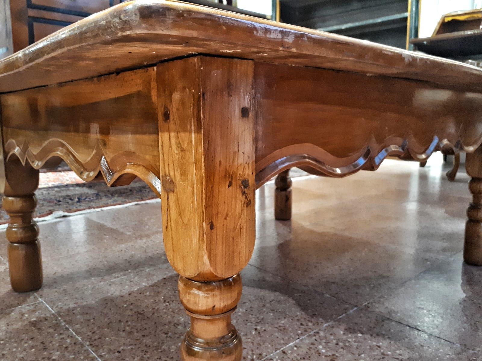20th Century Louis Philippe Italian Low Tea Table Cherry Tree LAST PRICE In Good Condition For Sale In Toledo, Castilla La Mancha