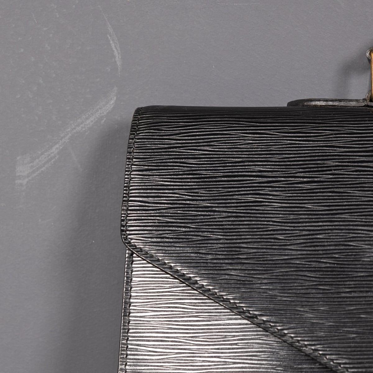 20th Century Louis Vuitton Black Epi Leather Document Case, Made In France c1990 In Good Condition For Sale In Royal Tunbridge Wells, Kent