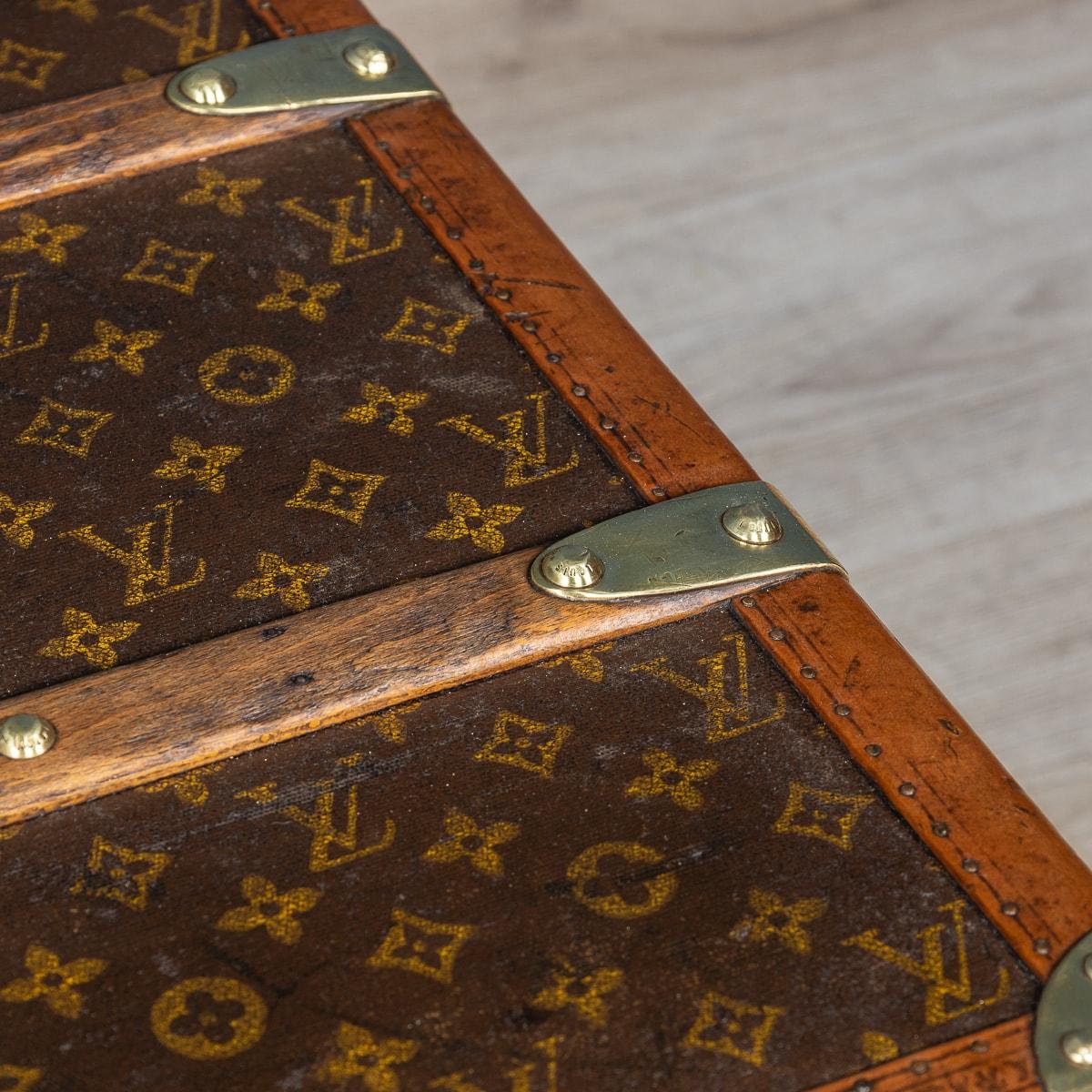 20th Century Louis Vuitton Cabin Trunk In Monogram Canvas, France c.1930 For Sale 6