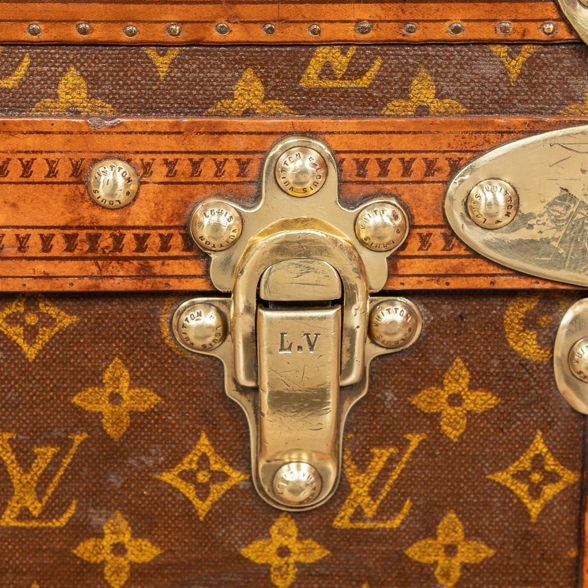 Louis Vuitton Cabine Koffer des 20. Jahrhunderts aus Monogramm-Leinwand, Frankreich, um 1930 im Angebot 12
