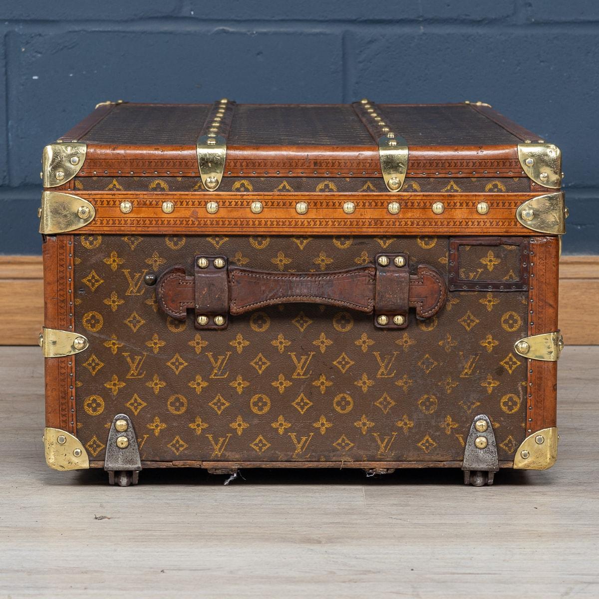 20th Century Louis Vuitton Cabin Trunk In Monogram Canvas, France c.1930 In Good Condition For Sale In Royal Tunbridge Wells, Kent
