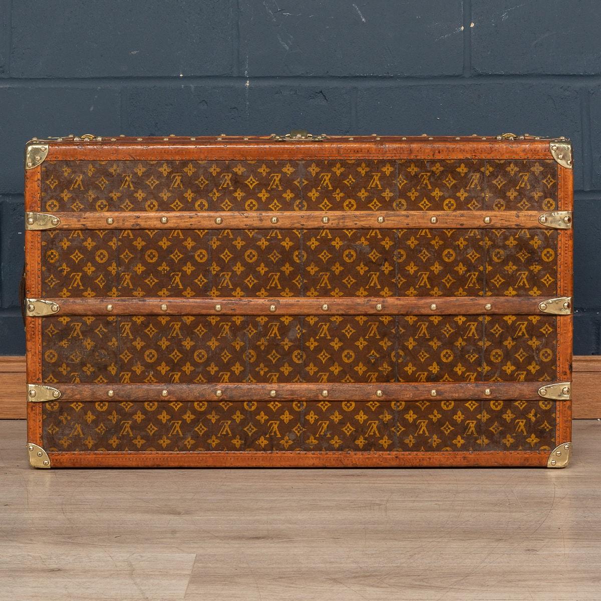 Leather 20th Century Louis Vuitton Cabin Trunk in Monogram Canvas, France, circa 1930