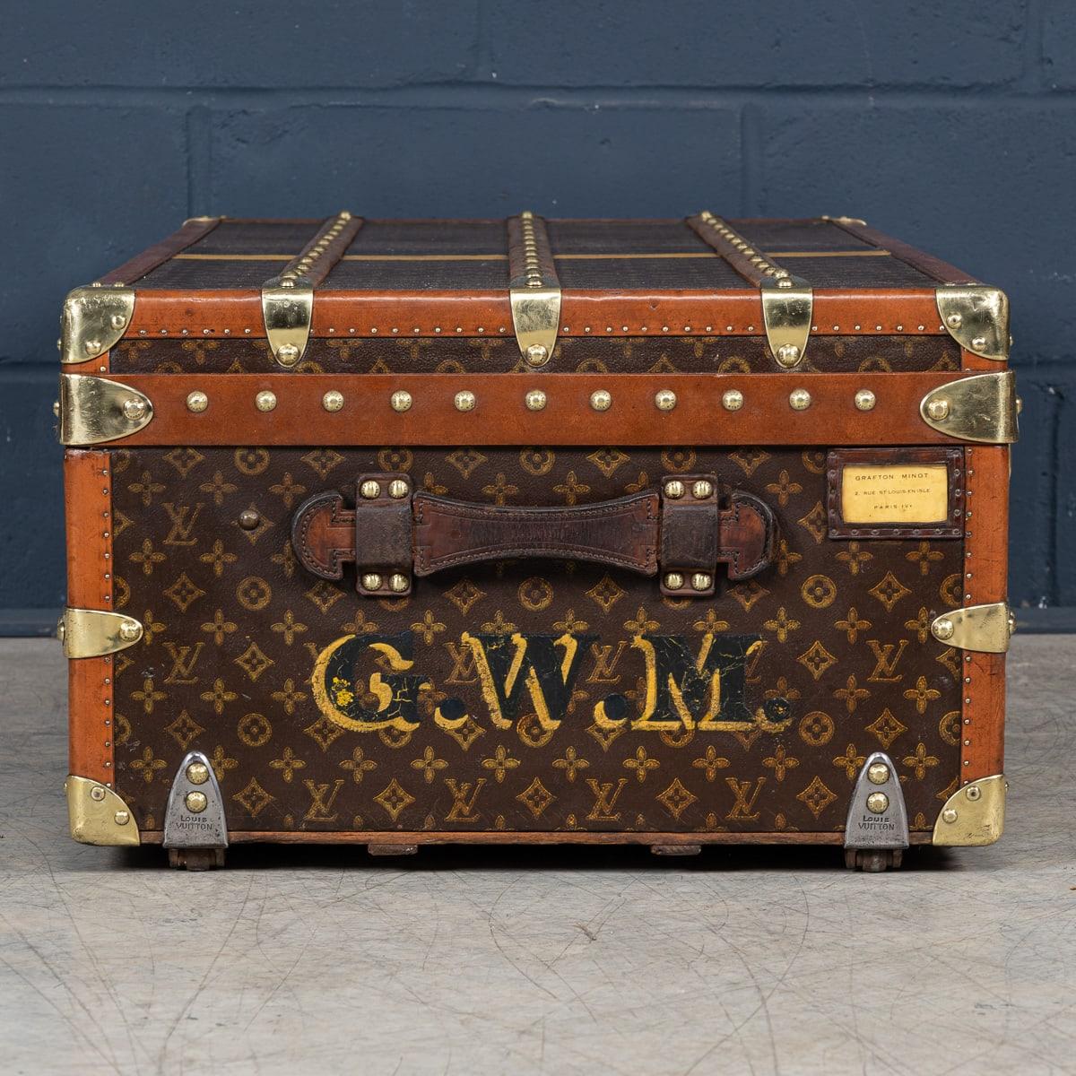 20ième siècle Malle Cabine Louis Vuitton du 20ème siècle en toile monogramme, France c.1930 en vente