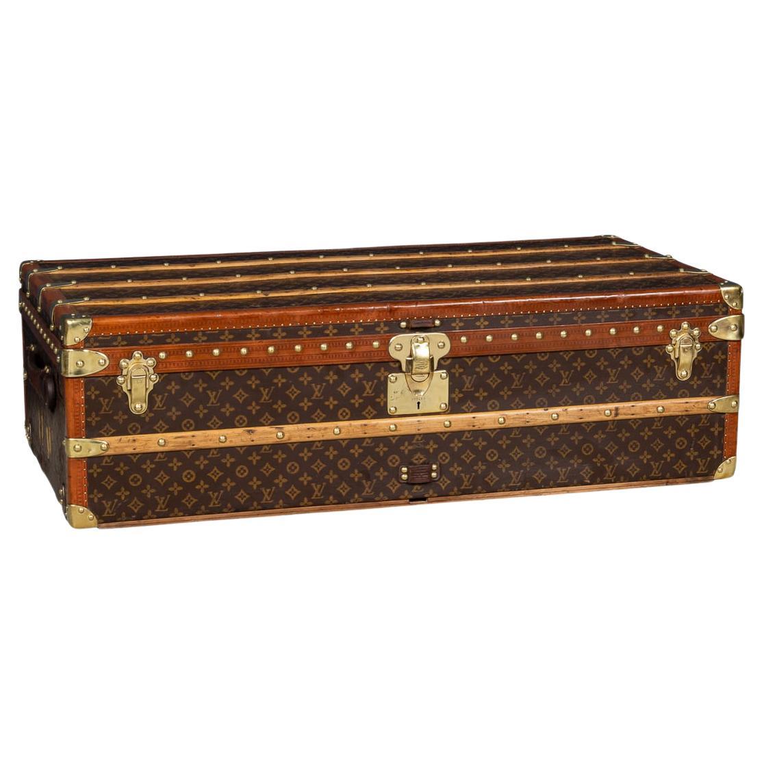 20th Century Louis Vuitton Cabin Trunk In Monogram Canvas, France c.1930