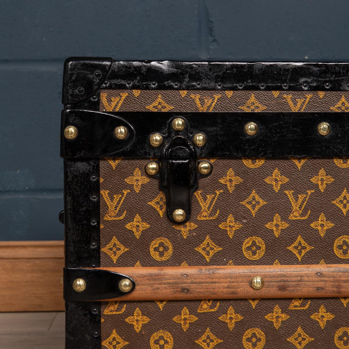 20th Century Louis Vuitton Cabin Trunk in Monogram Canvas, Paris, C.1910 2