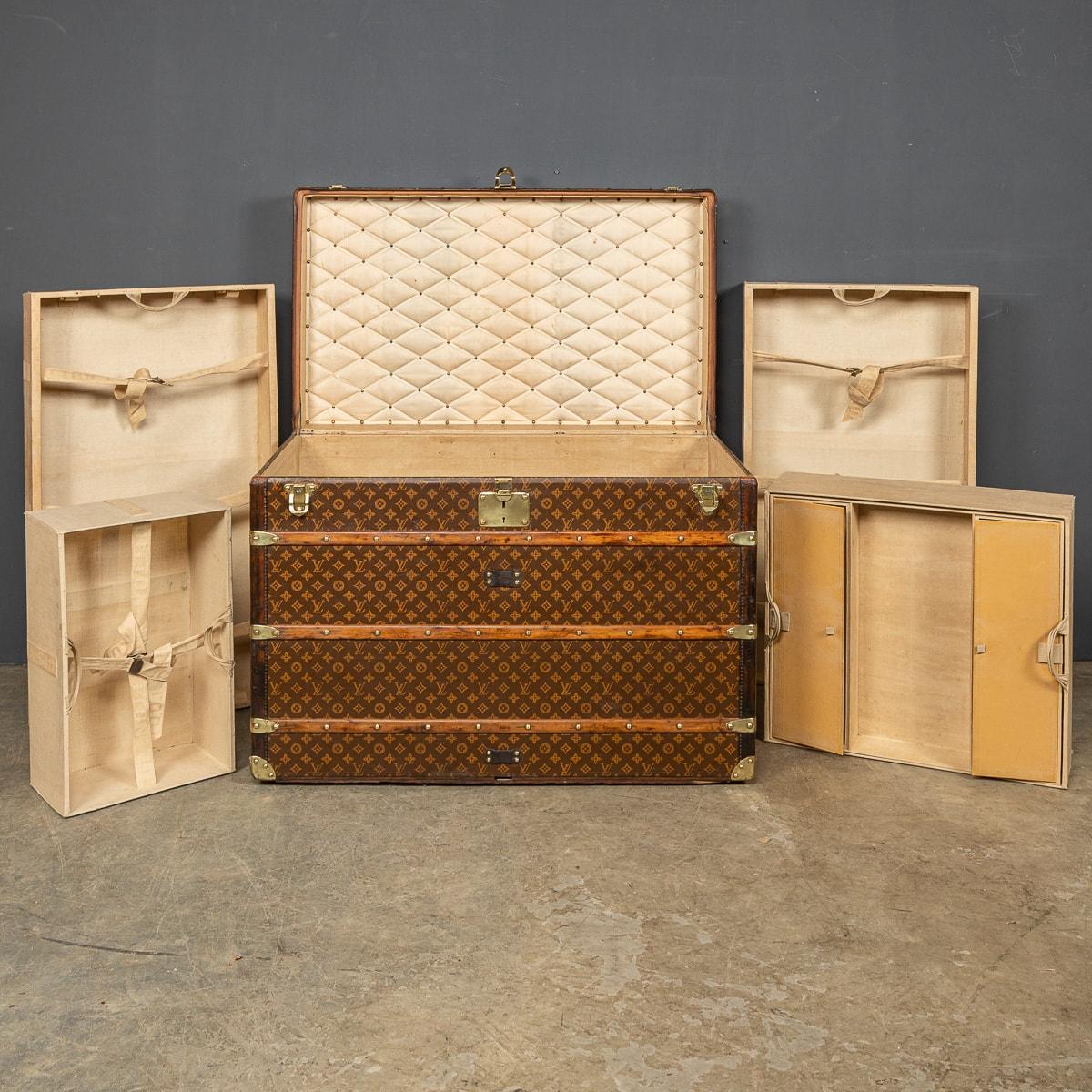 20th Century Louis Vuitton Cabin Trunk in Monogram Canvas, Paris, C.1930 4