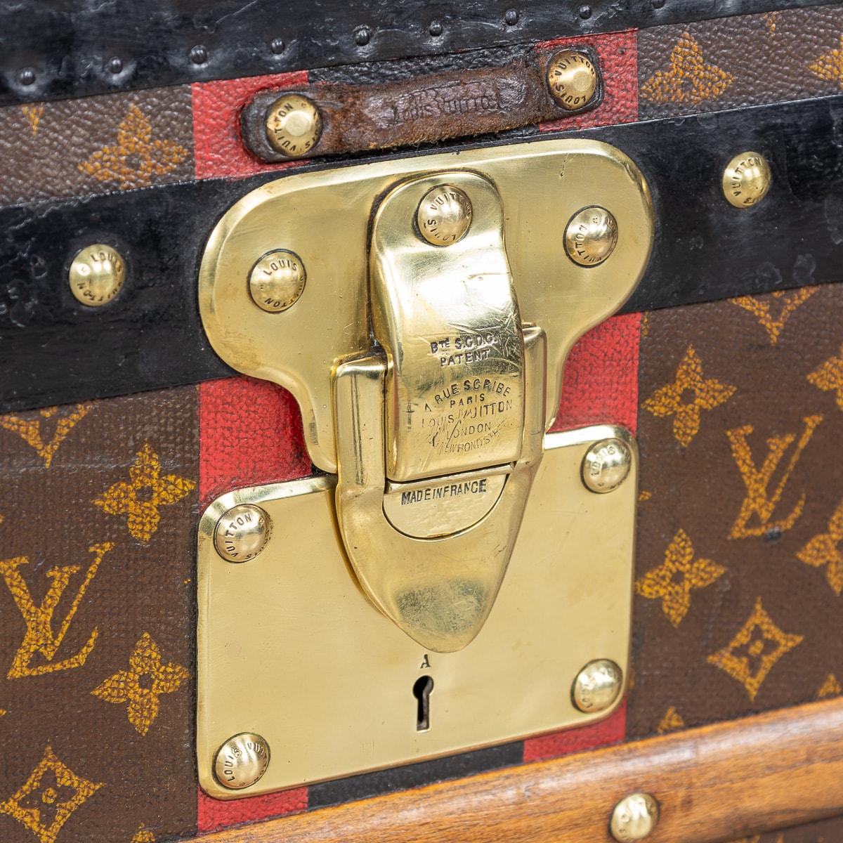 Malle de coursier Louis Vuitton du 20e siècle en toile monogrammée, France vers 1910 en vente 7