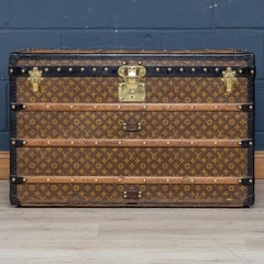 20th Century Louis Vuitton Courier Trunk In Monogram Canvas, France c.1910