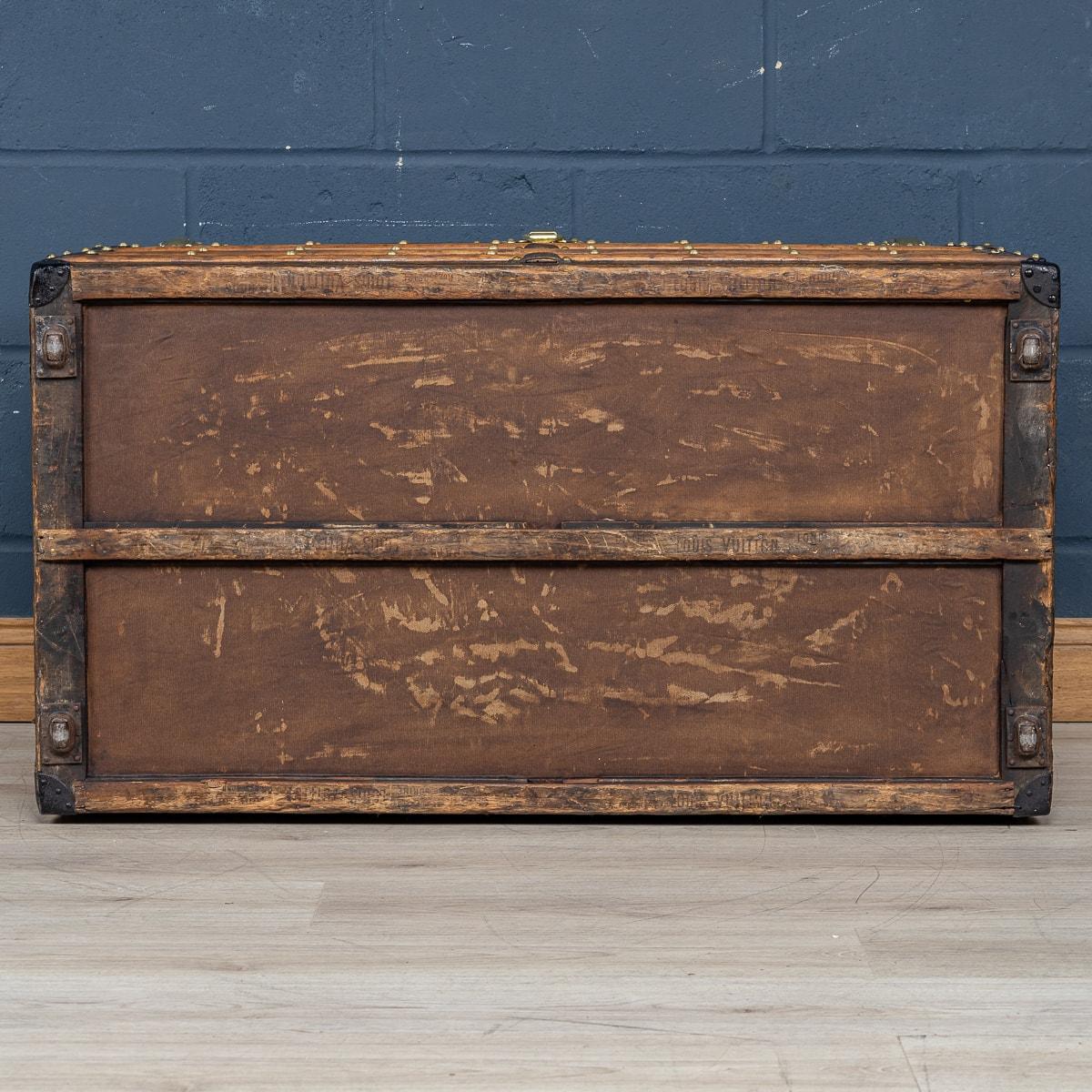 Early 20th Century 20th Century Louis Vuitton Courier Trunk In Monogram Canvas, France c.1910 For Sale