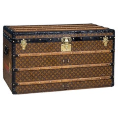 Antique 20th Century Louis Vuitton Courier Trunk In Monogram Canvas, France c.1910