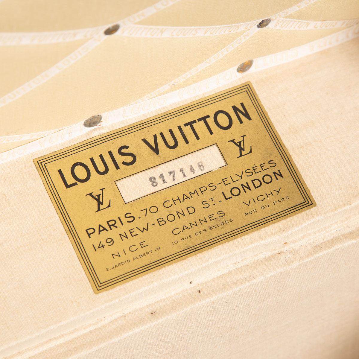 20th Century Louis Vuitton Courier Trunk in Monogram Canvas, Paris, circa 1930 5