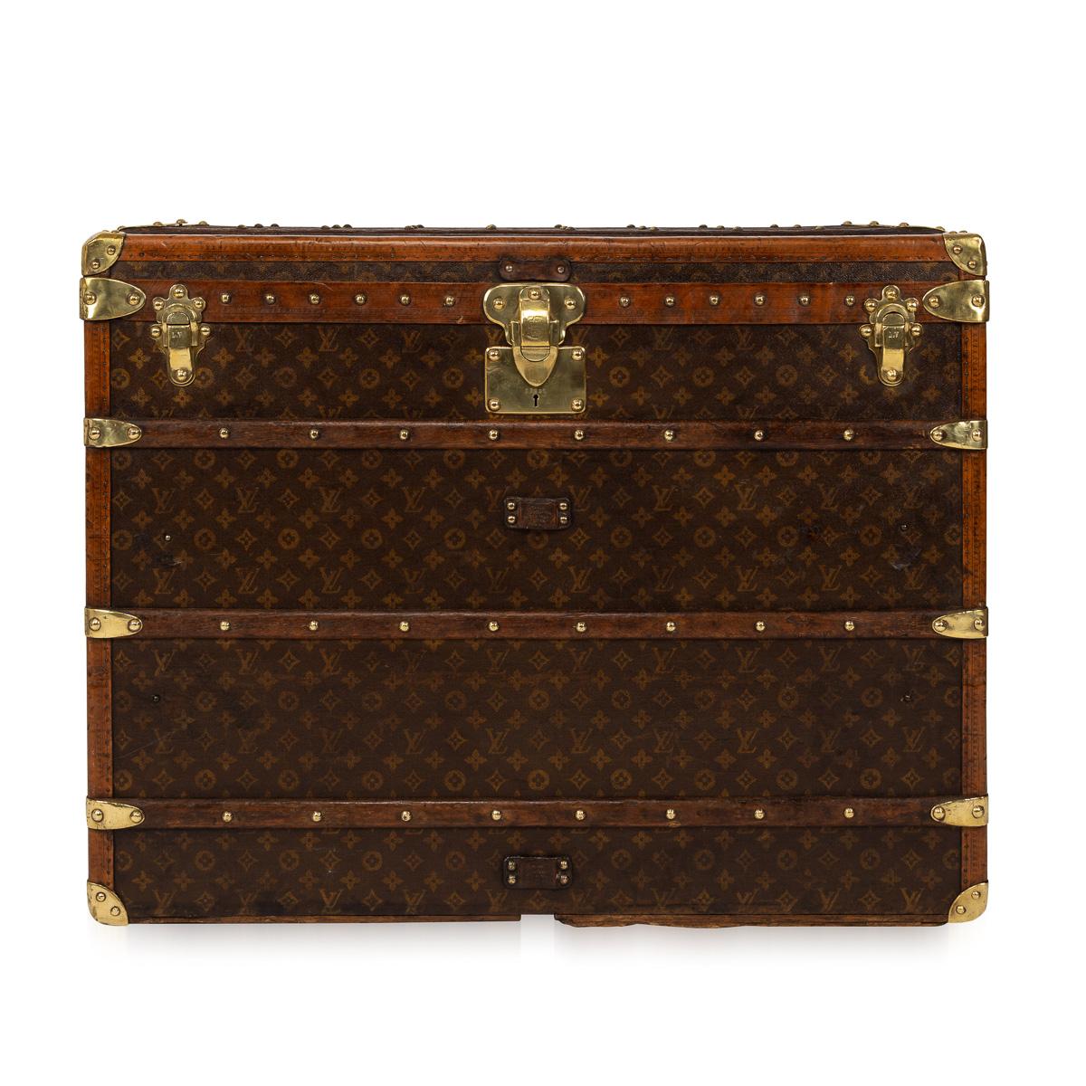 Beautiful and most importantly complete, this early 20th century Louis Vuitton trunk was the must have item of any elite traveller. Covered in the world famous LV monogrammed canvas, with its lozine borders and brass fitting it would have been the