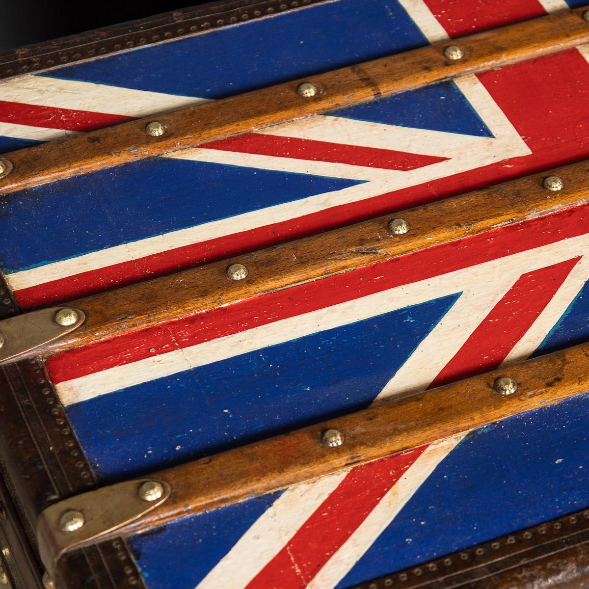 20th Century Louis Vuitton Courier Trunk with a Union Jack Top, Paris, C.1950 5