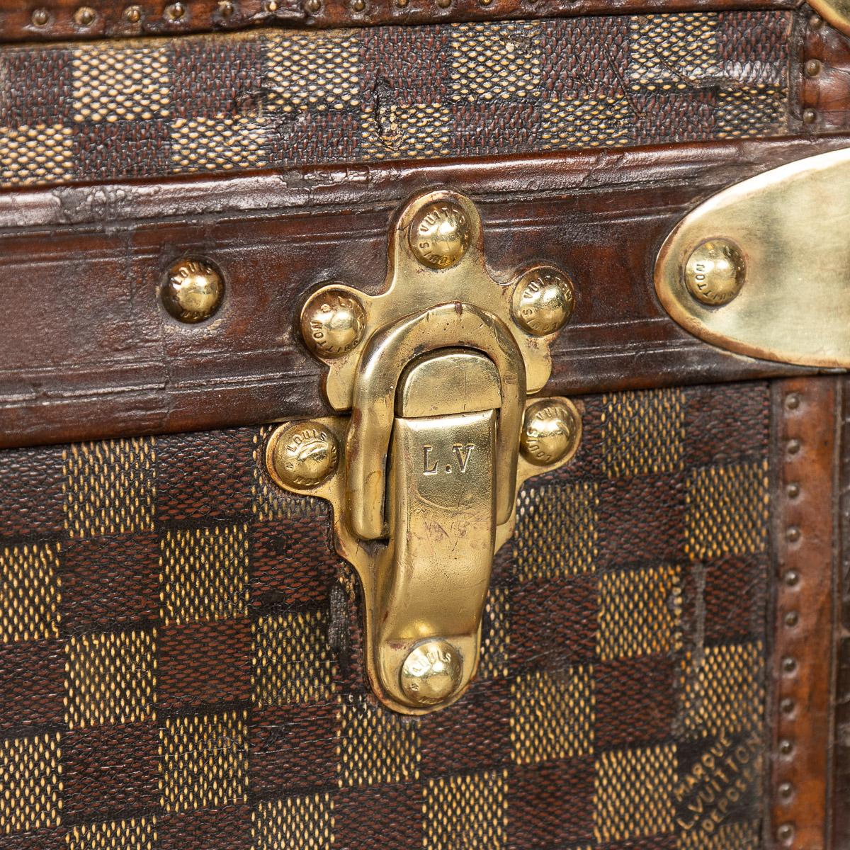 20th Century Louis Vuitton Courier Trunk with a Union Jack Top, Paris, C.1950 8