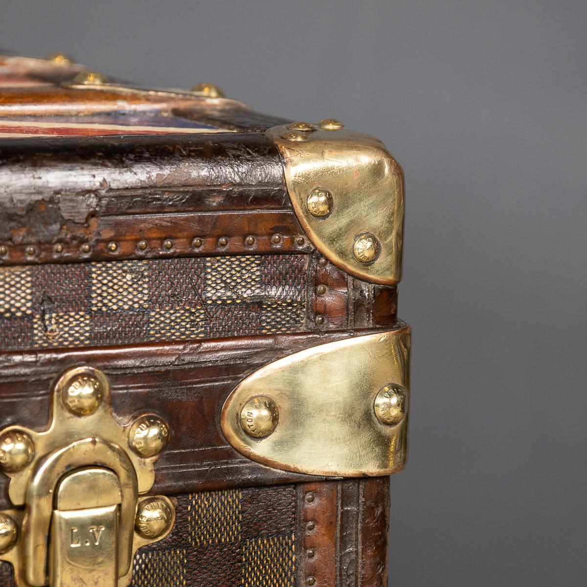 20th Century Louis Vuitton Courier Trunk with a Union Jack Top, Paris, C.1950 9
