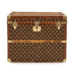 20th Century Louis Vuitton Cube Trunk in Monogrammed Canvas, Paris, circa 1900