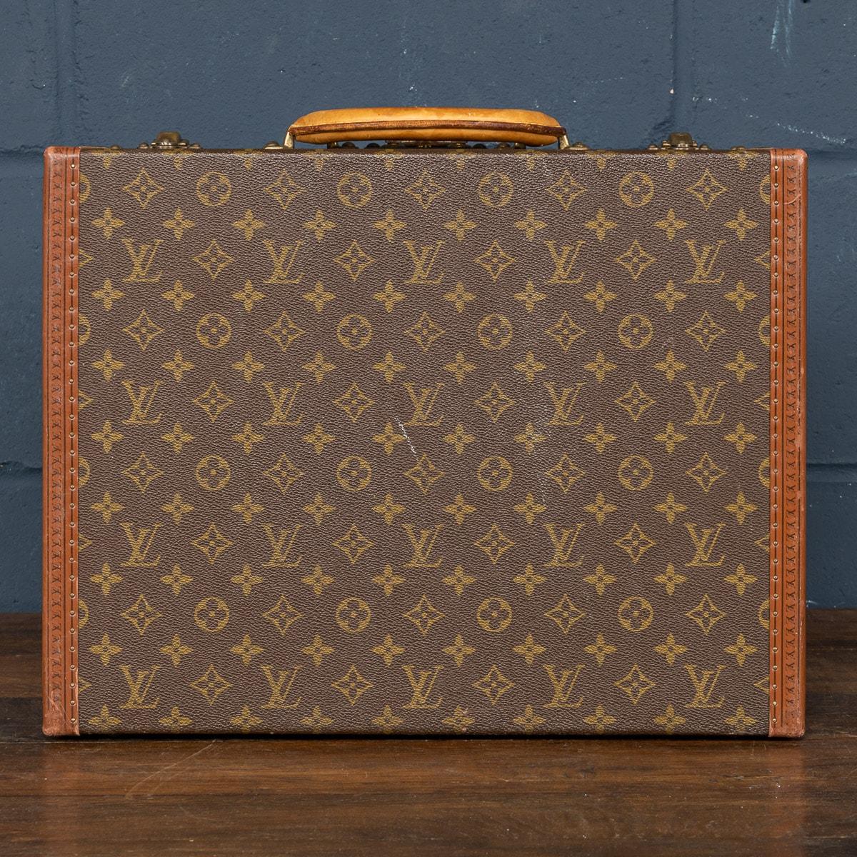 20th Century Louis Vuitton Custom Fitted Watch Case, France In Good Condition In Royal Tunbridge Wells, Kent