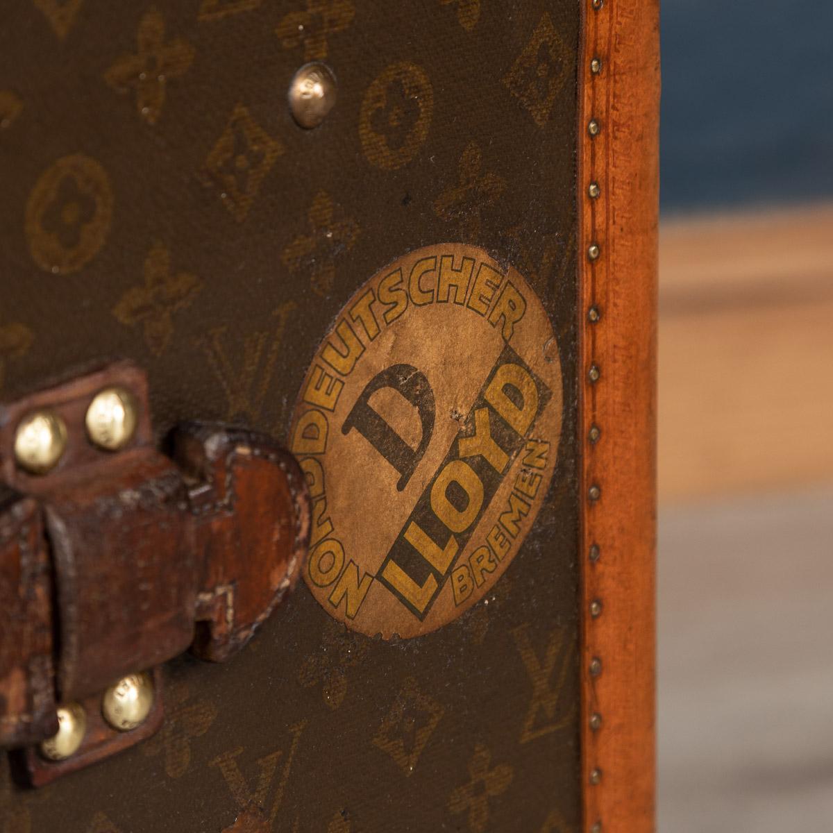 20th Century Louis Vuitton Hat Trunk in Monogram Canvas, France, circa 1930 15