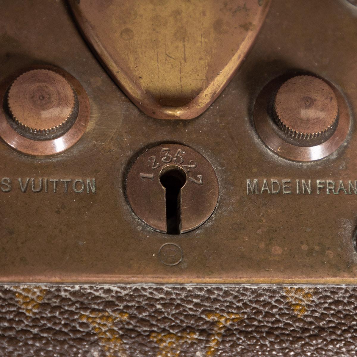 Aktentasche „President“ von Louis Vuitton aus Segeltuch mit Monogramm, Frankreich, 20. Jahrhundert im Angebot 15
