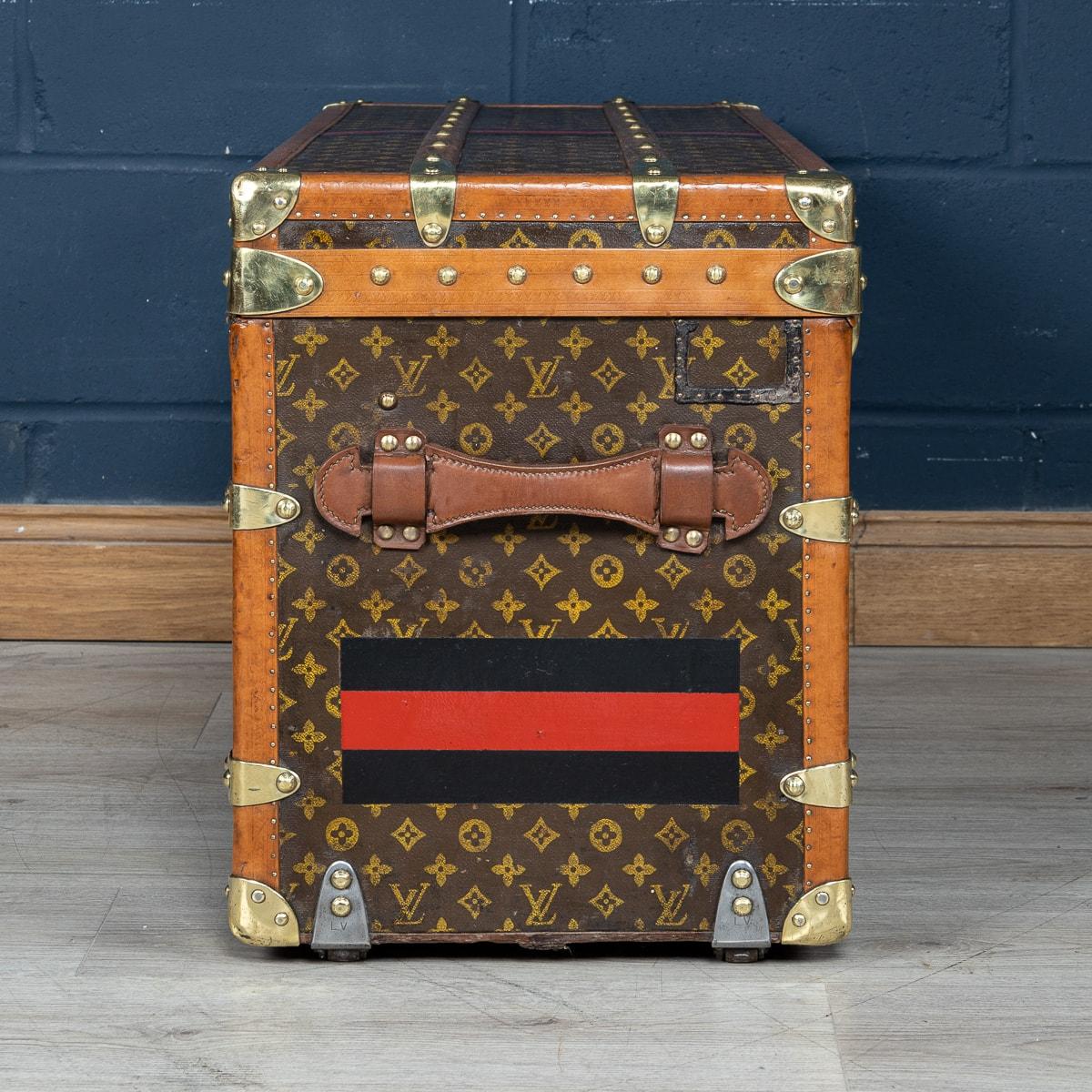 Other 20th Century Louis Vuitton Shoe Trunk, France c.1930 For Sale