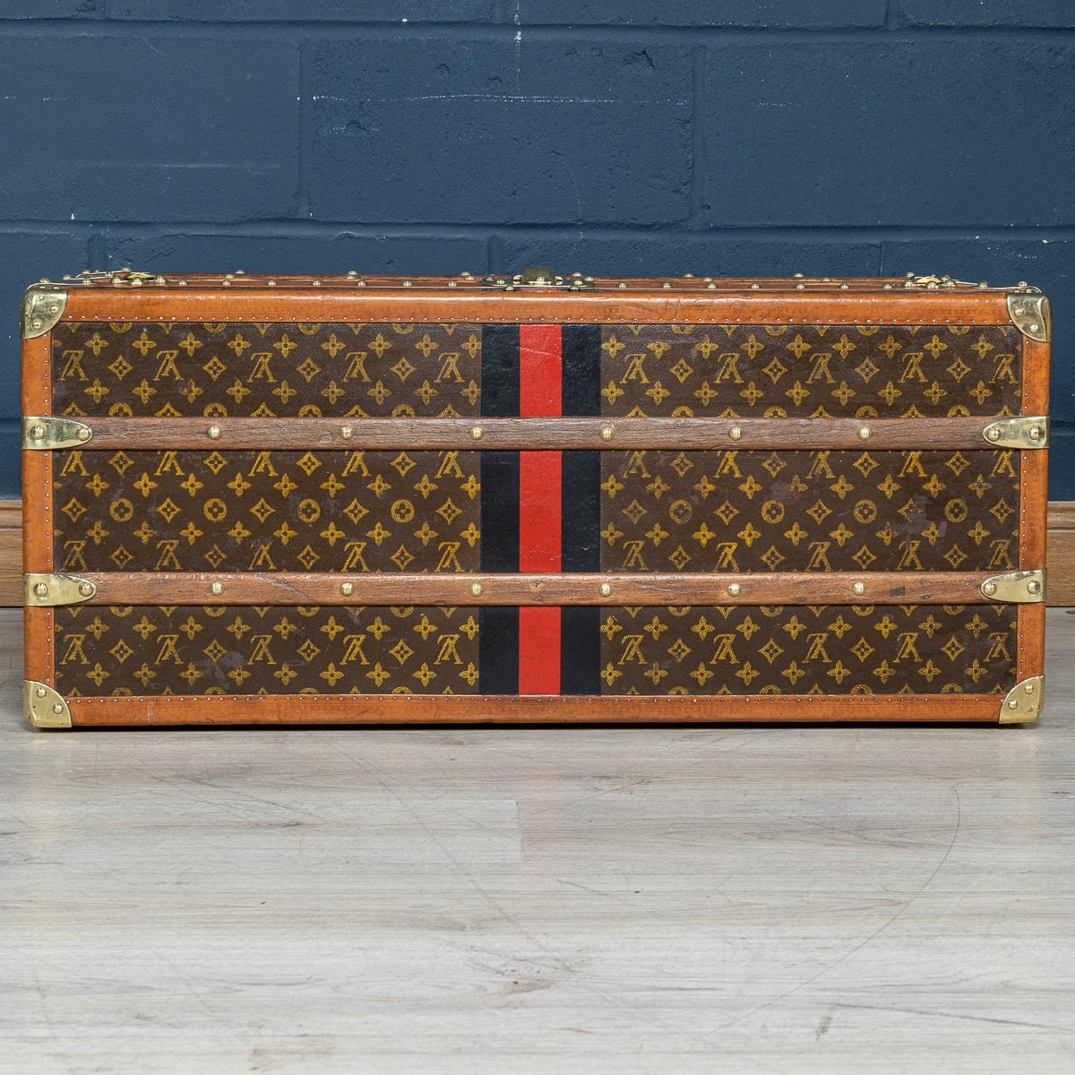 20th Century Louis Vuitton Shoe Trunk, France c.1930 In Good Condition For Sale In Royal Tunbridge Wells, Kent
