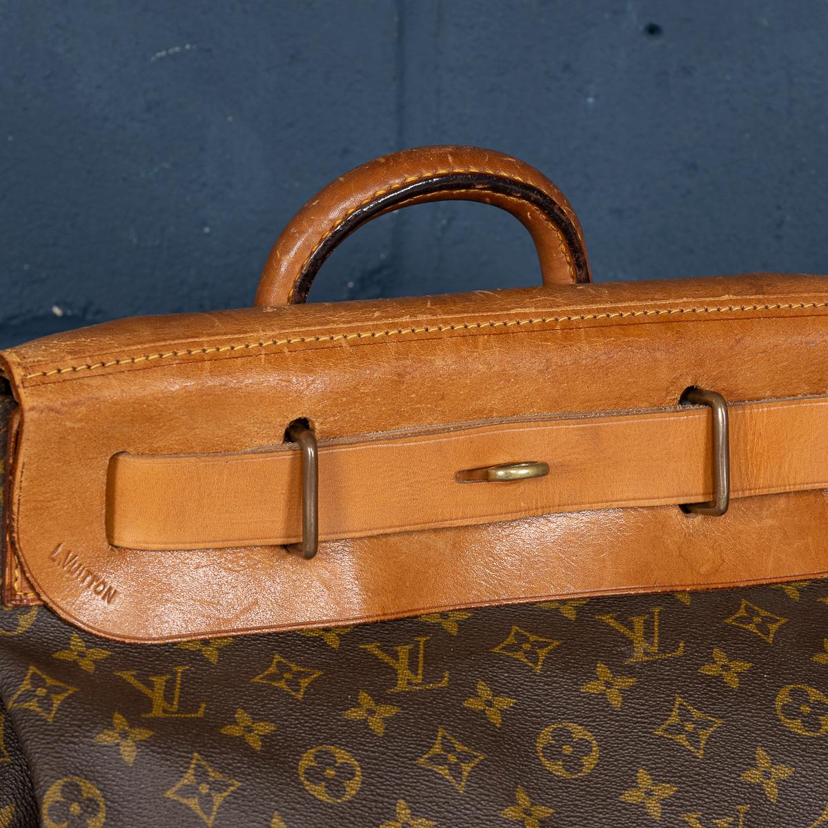 Louis Vuitton Steamer 35 Tasche aus Segeltuch mit Monogramm aus dem 20. Jahrhundert, hergestellt in Frankreich im Angebot 4