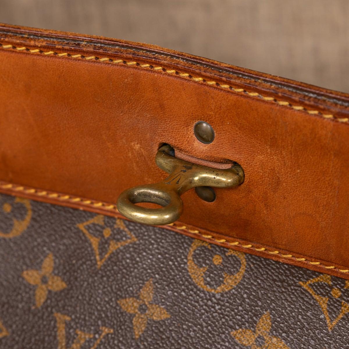 20th Century Louis Vuitton Steamer 35 Bag In Monogram Canvas, Made In France For Sale 6
