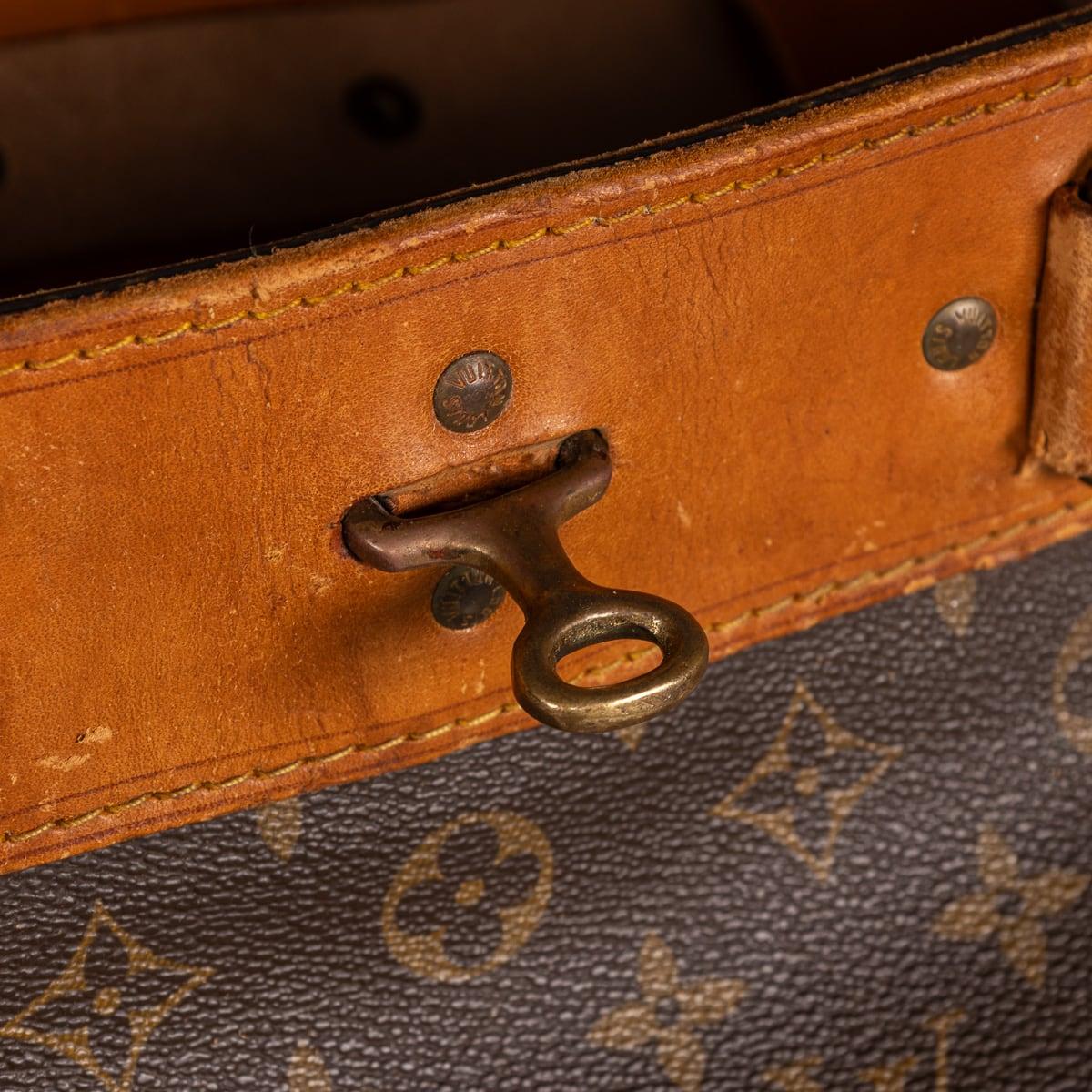 20th Century Louis Vuitton Steamer 35 Bag In Monogram Canvas, Made In France For Sale 10
