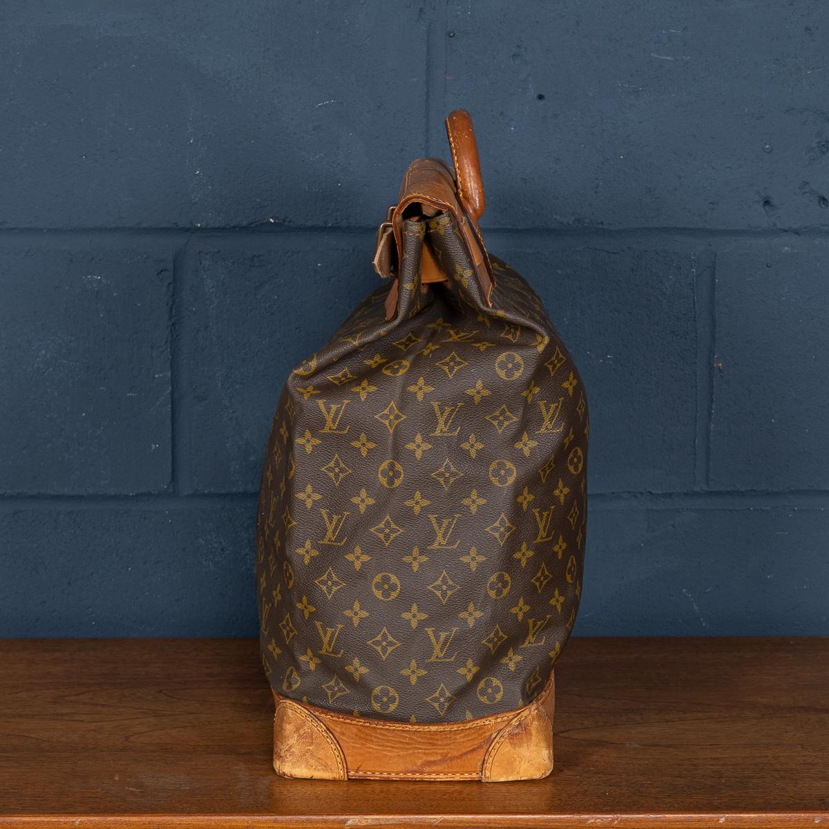 Louis Vuitton Steamer 35 Tasche aus Segeltuch mit Monogramm aus dem 20. Jahrhundert, hergestellt in Frankreich (Französisch) im Angebot