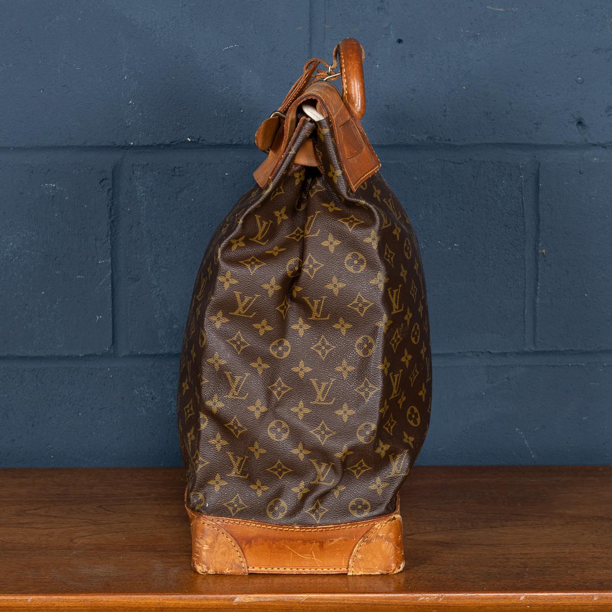 Louis Vuitton Steamer 35 Tasche aus Segeltuch mit Monogramm aus dem 20. Jahrhundert, hergestellt in Frankreich (Französisch) im Angebot