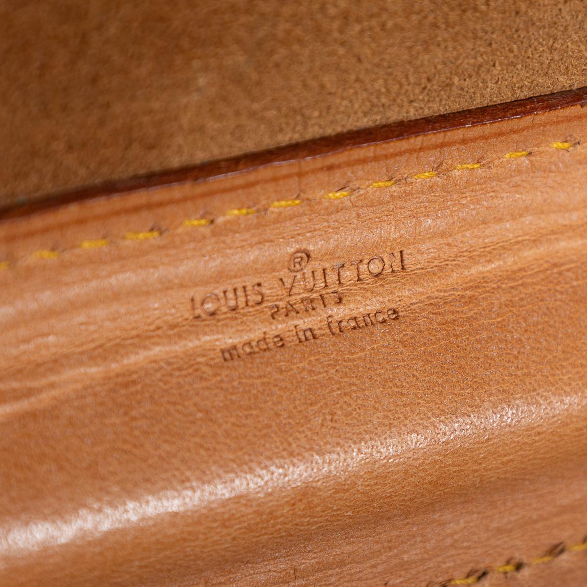 Louis Vuitton Steamer 35 Tasche aus Segeltuch mit Monogramm aus dem 20. Jahrhundert, hergestellt in Frankreich im Angebot 1