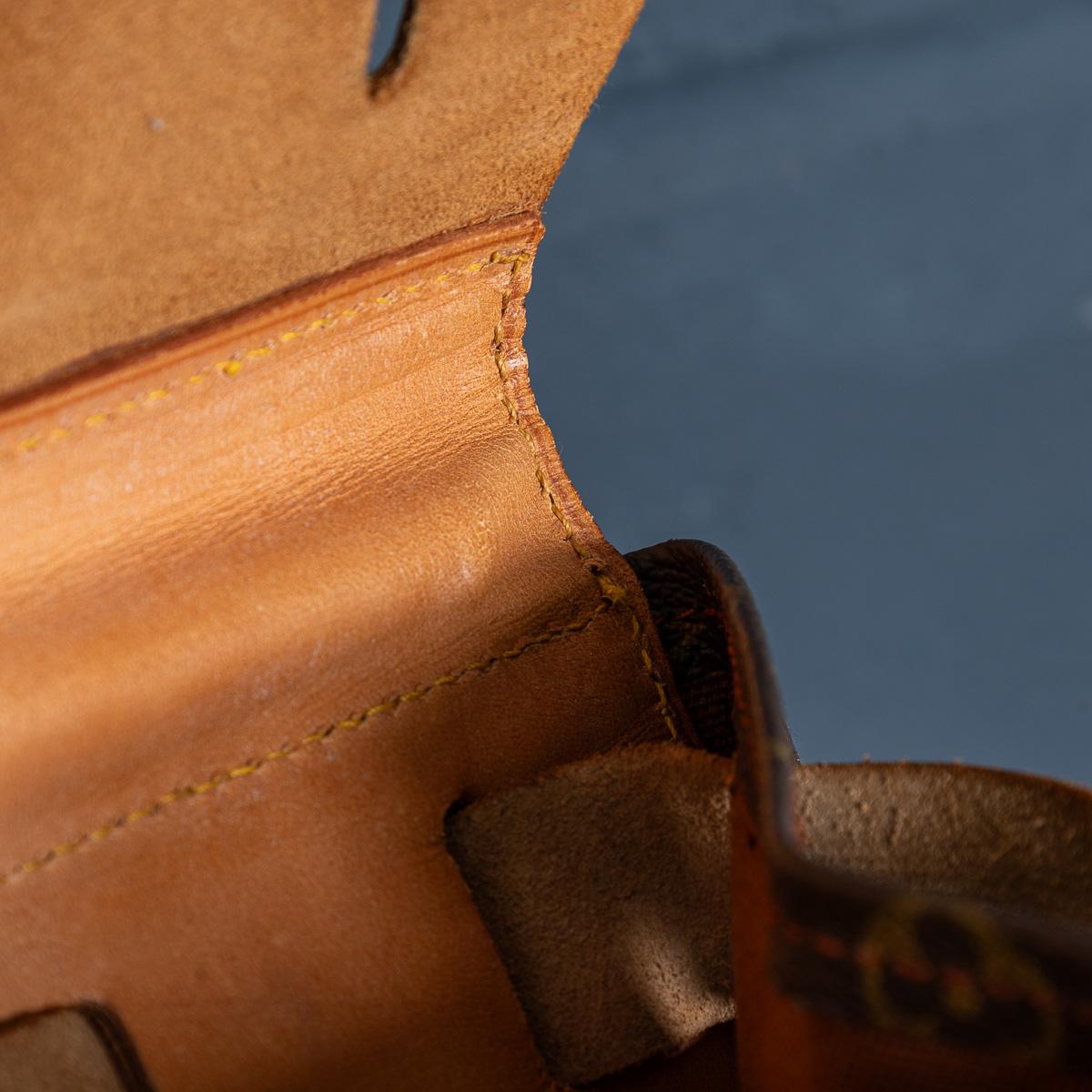 Louis Vuitton Steamer 35 Tasche aus Segeltuch mit Monogramm aus dem 20. Jahrhundert, hergestellt in Frankreich im Angebot 2