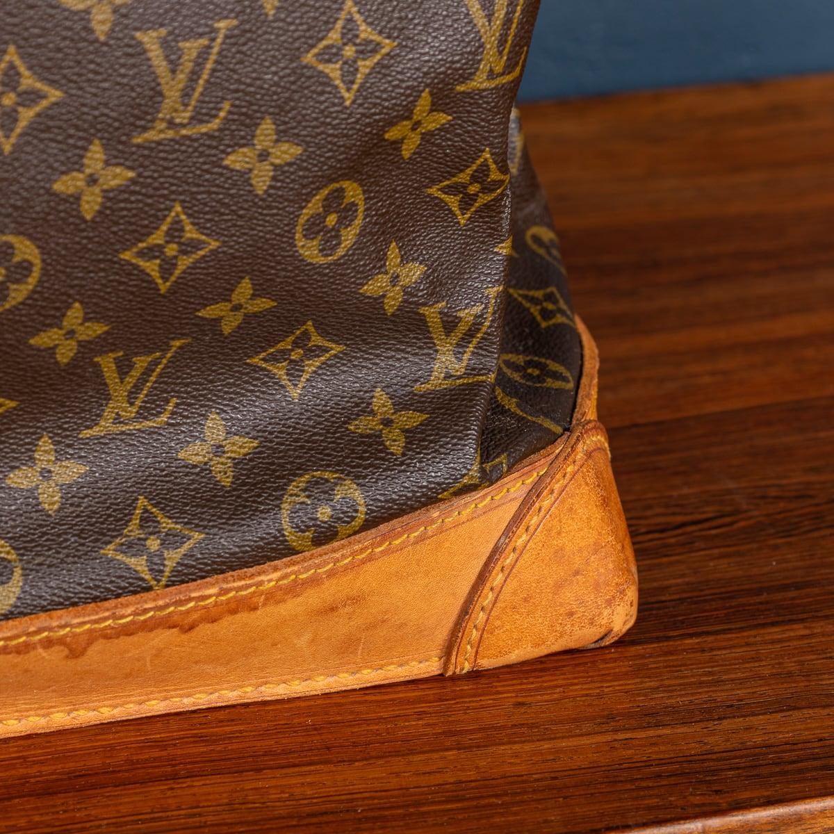 20th Century Louis Vuitton Steamer 65 Bag In Monogram Canvas, Made In France For Sale 7