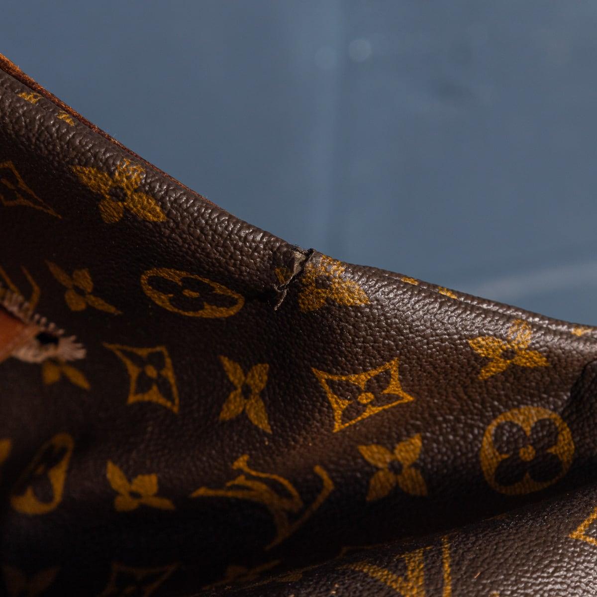 20th Century Louis Vuitton Steamer 65 Bag In Monogram Canvas, Made In France For Sale 9