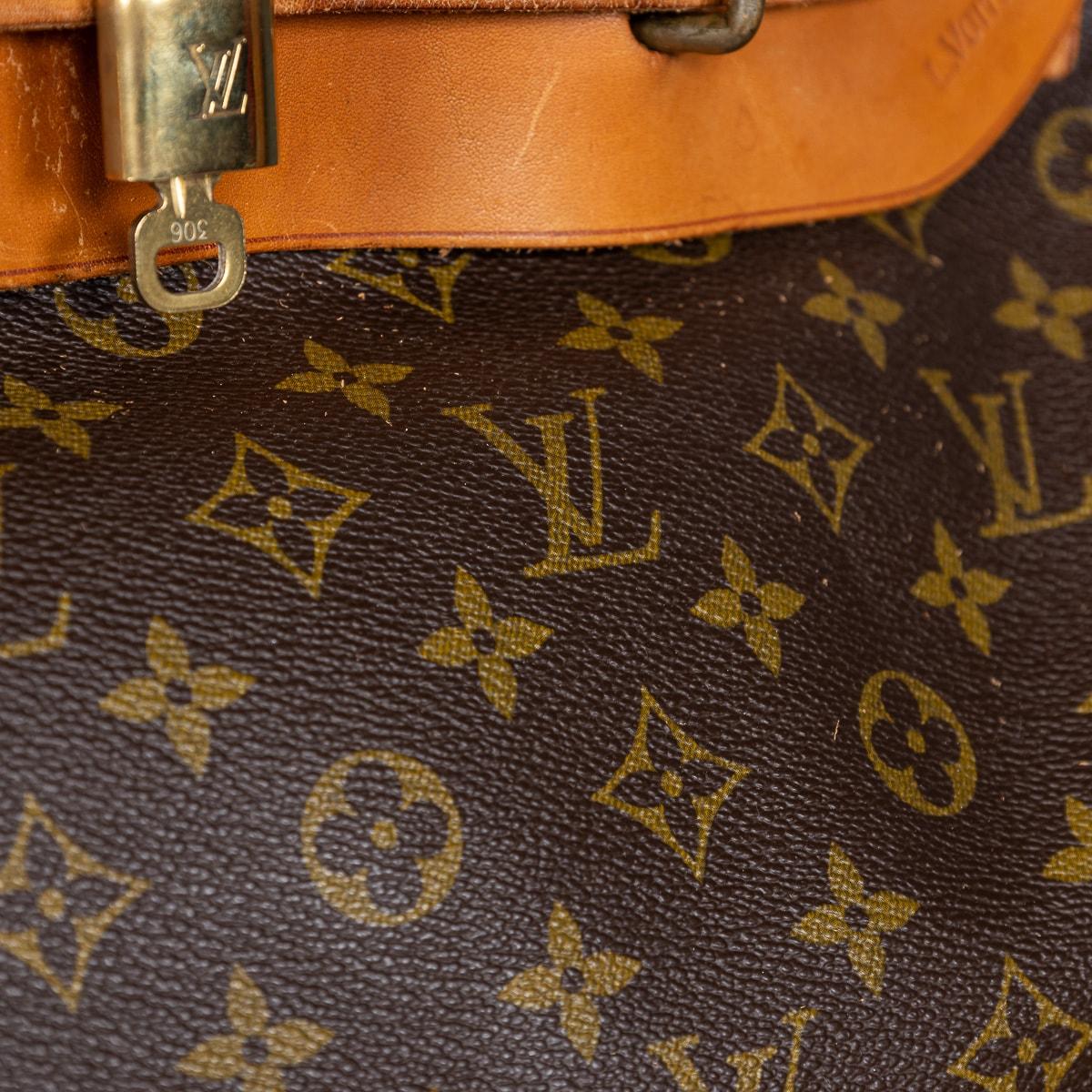 Louis Vuitton Dampfertasche aus Segeltuch mit Monogramm aus dem 20. Jahrhundert, hergestellt in Frankreich im Angebot 3