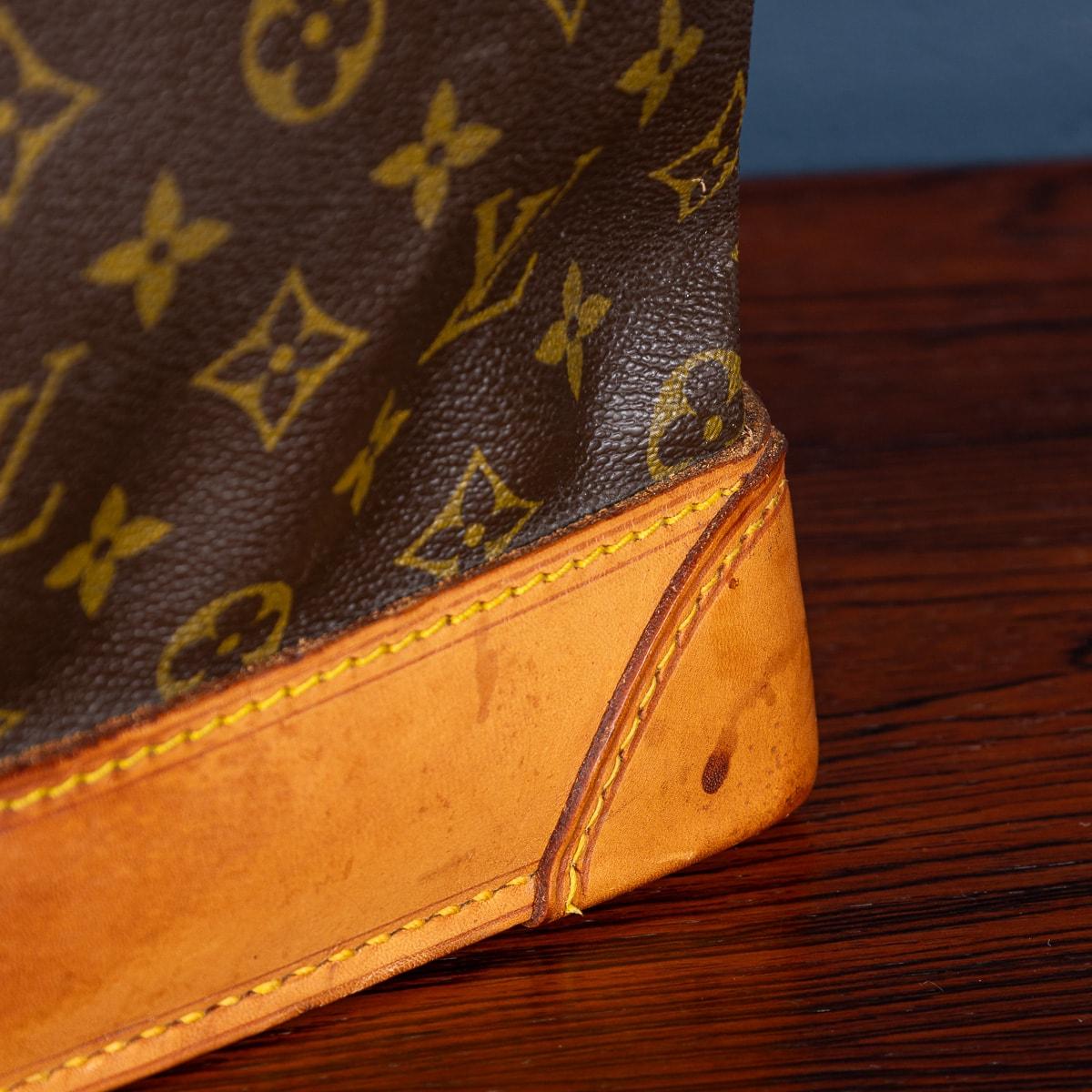 Louis Vuitton Dampfertasche aus Segeltuch mit Monogramm aus dem 20. Jahrhundert, hergestellt in Frankreich im Angebot 4