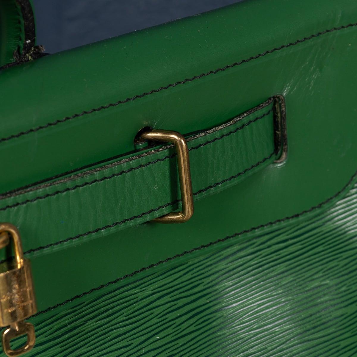 20th Century Louis Vuitton Steamer Bag In Rolex Green Epi Leather Canvas, France 7
