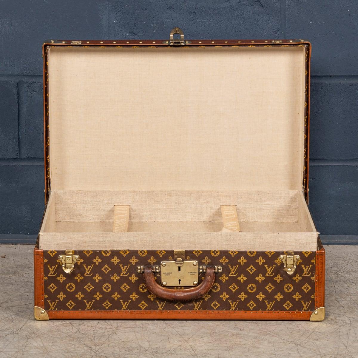 20th Century Louis Vuitton Suitcase In Monogram Canvas, France c.1940 4