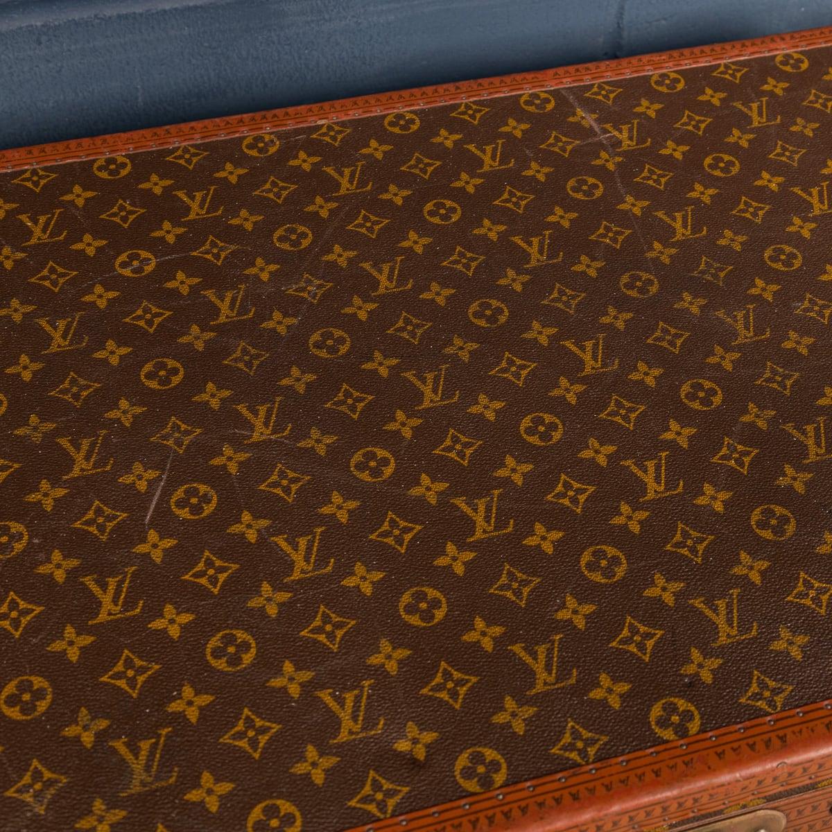 20th Century Louis Vuitton Suitcase In Monogram Canvas, France c.1970 13
