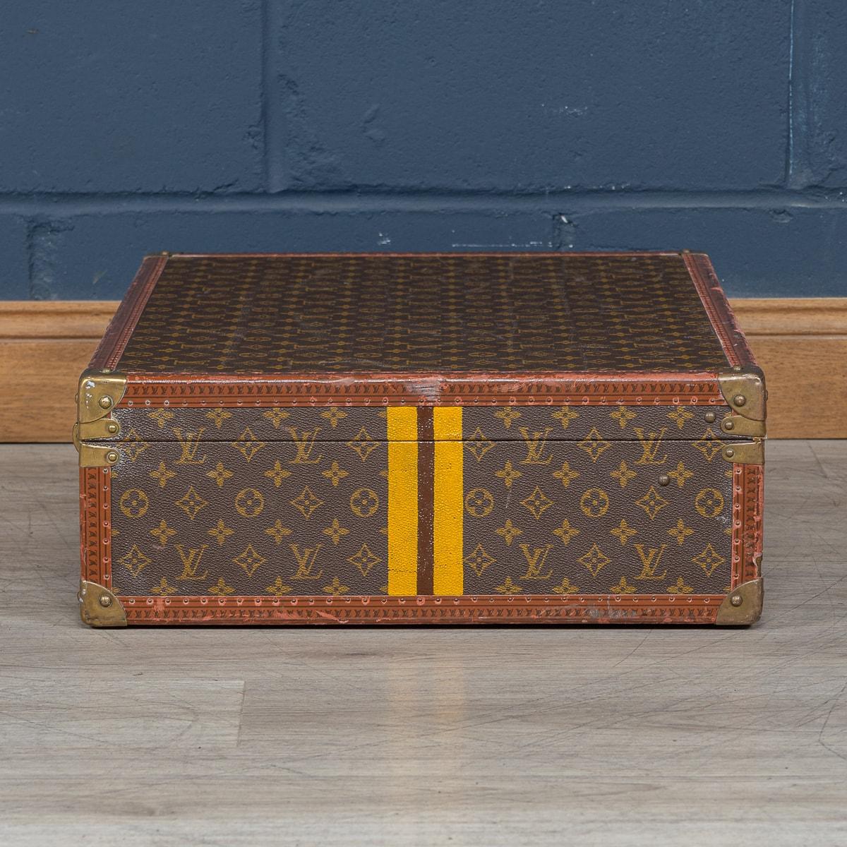 Other 20th Century Louis Vuitton Suitcase In Monogram Canvas, France c.1970 For Sale