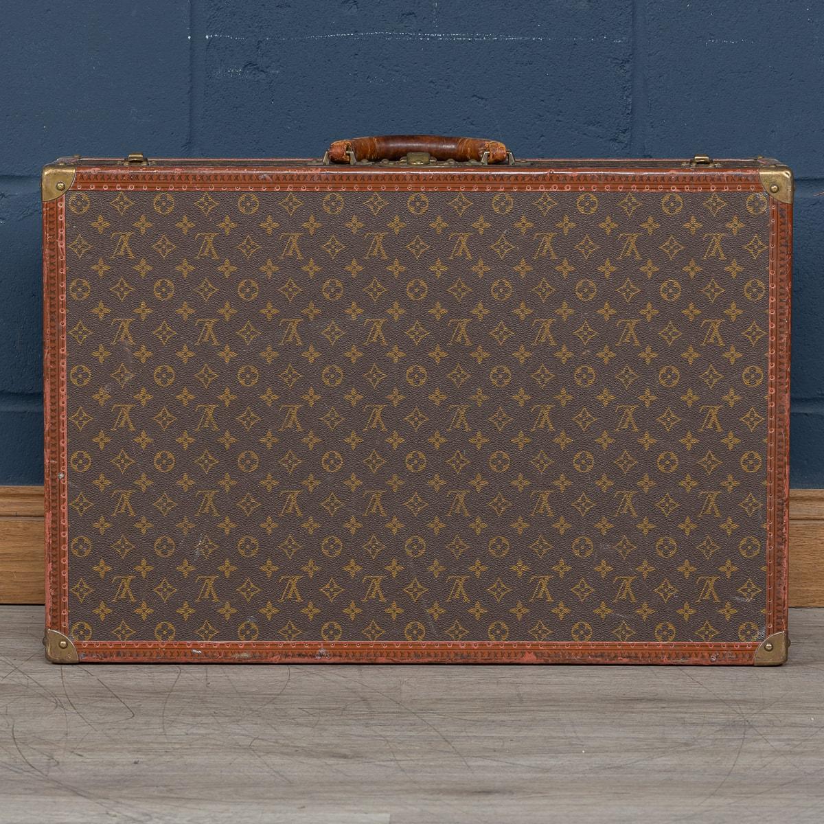 Late 20th Century 20th Century Louis Vuitton Suitcase In Monogram Canvas, France c.1970 For Sale