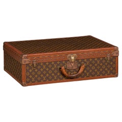 20th Century Louis Vuitton Suitcase In Monogram Canvas, France c.1970