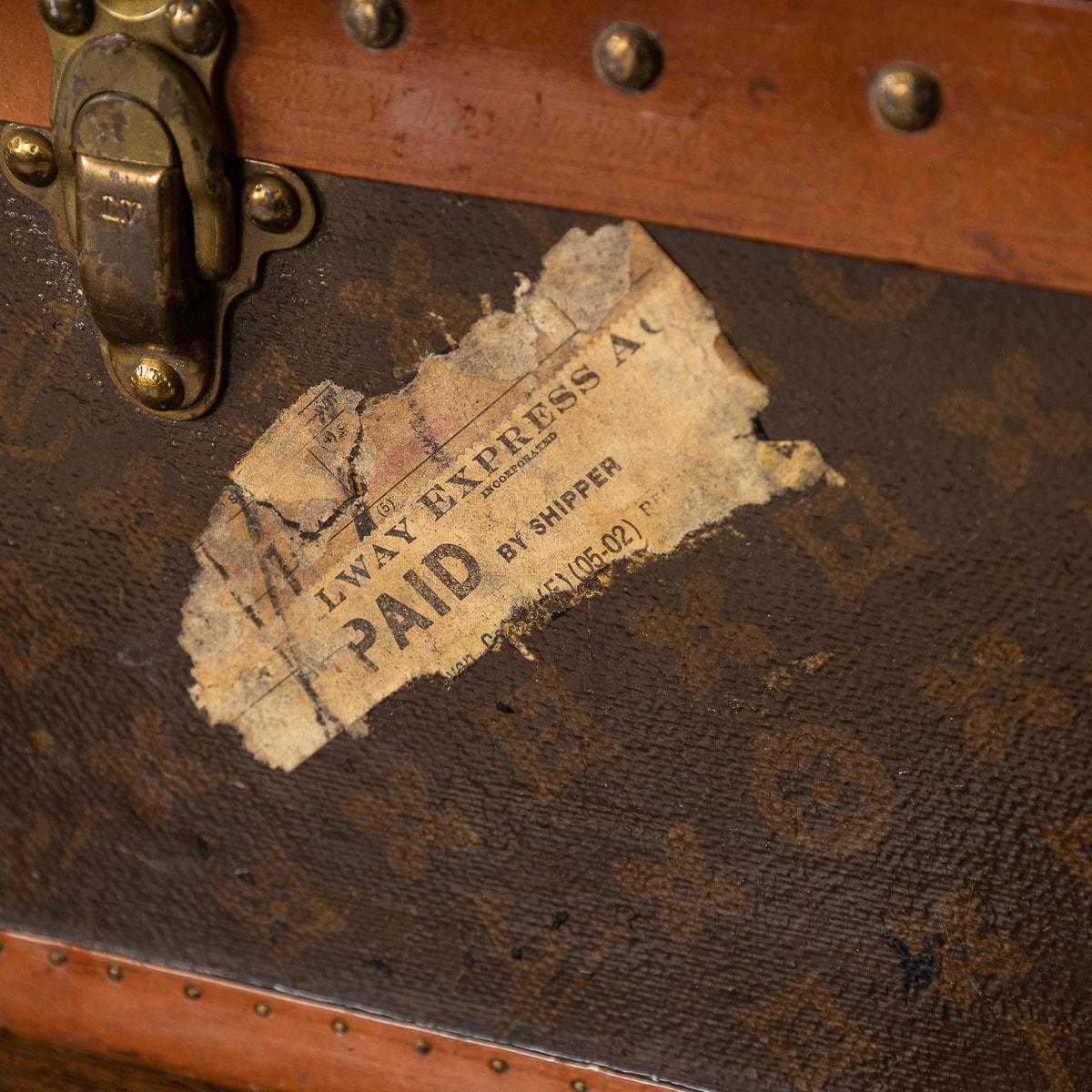 20th Century Louis Vuitton Suitcase In Monogram Canvas, Paris 14