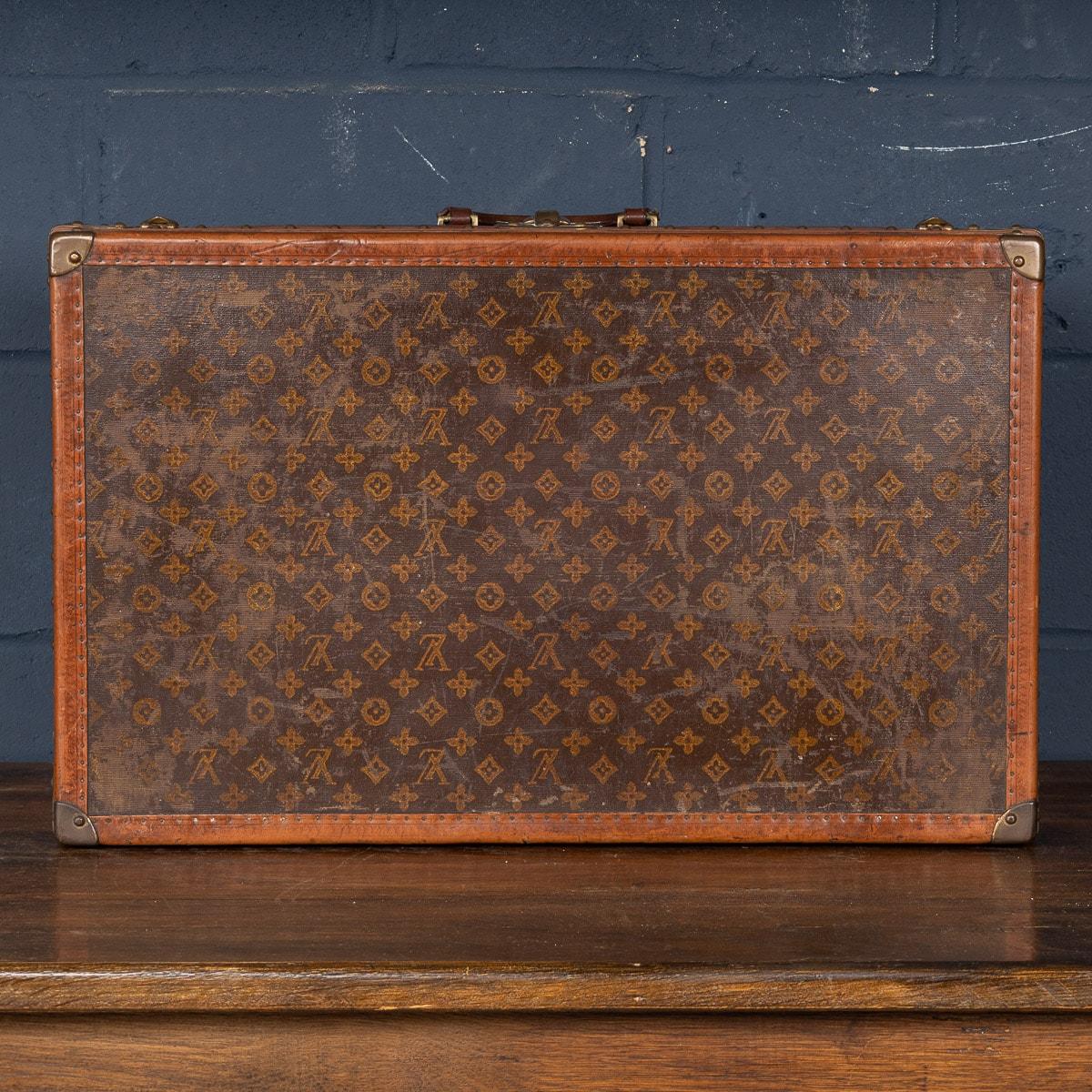 20th Century Louis Vuitton Suitcase In Monogram Canvas, Paris 3