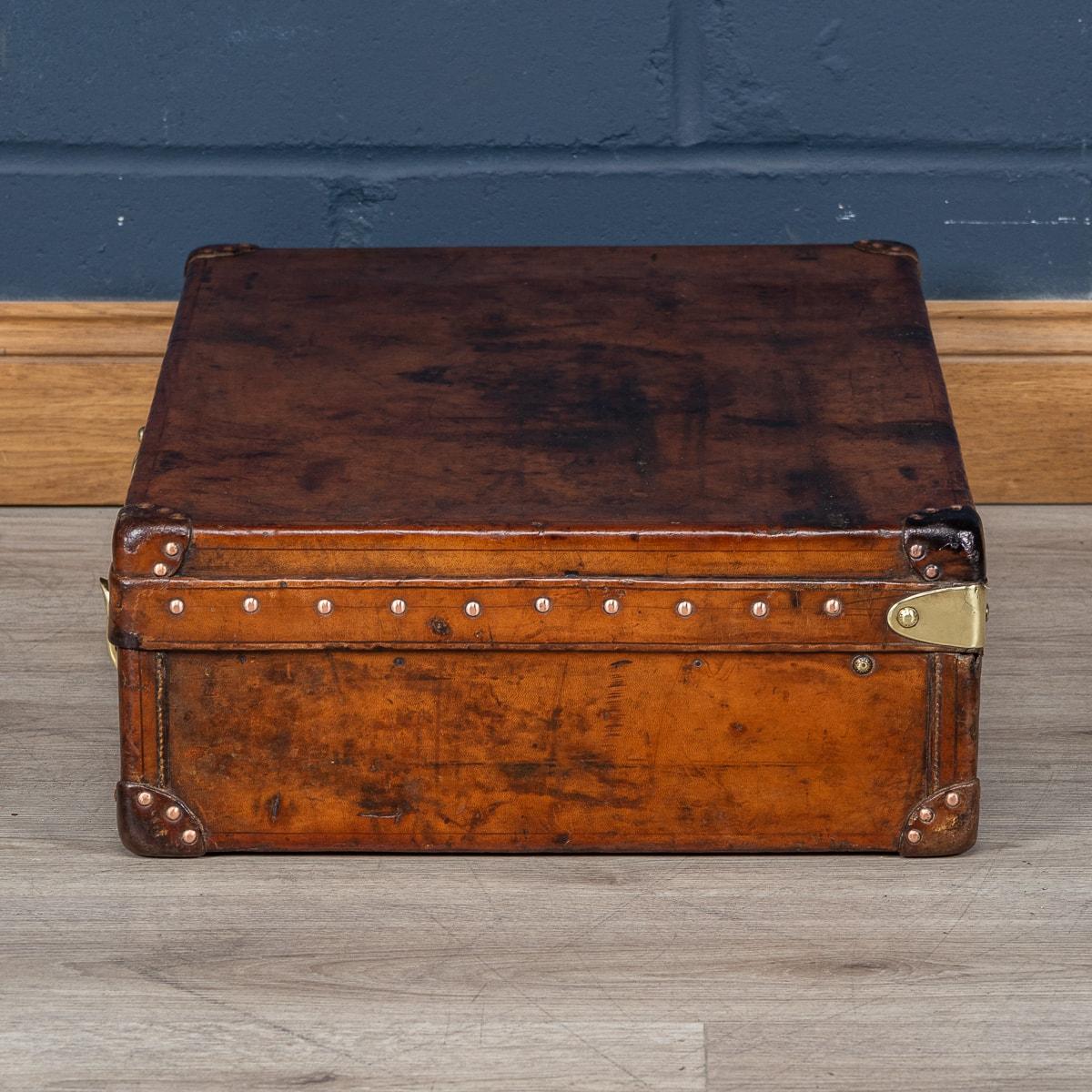 French 20th Century Louis Vuitton Suitcase In Natural Cow Hide, France c.1910 For Sale
