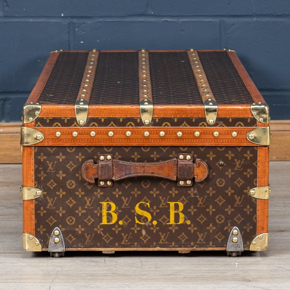 French 20th Century Louis Vuitton Trunk, France c.1930 For Sale