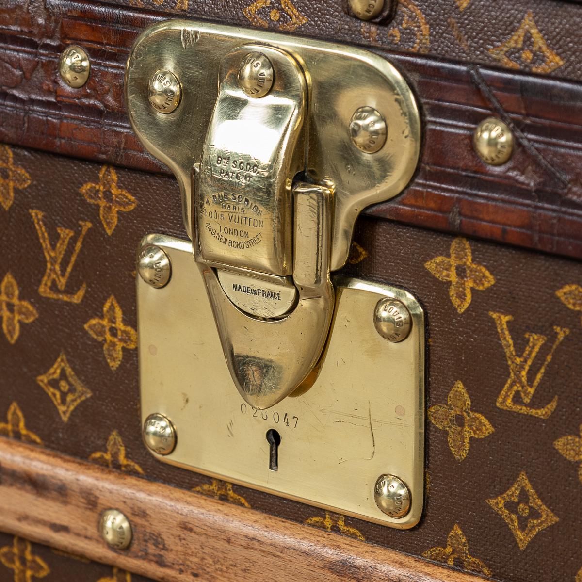 Louis Vuitton-Koffer aus Monogramm-Leinwand des 20. Jahrhunderts, Frankreich um 1910 im Angebot 13