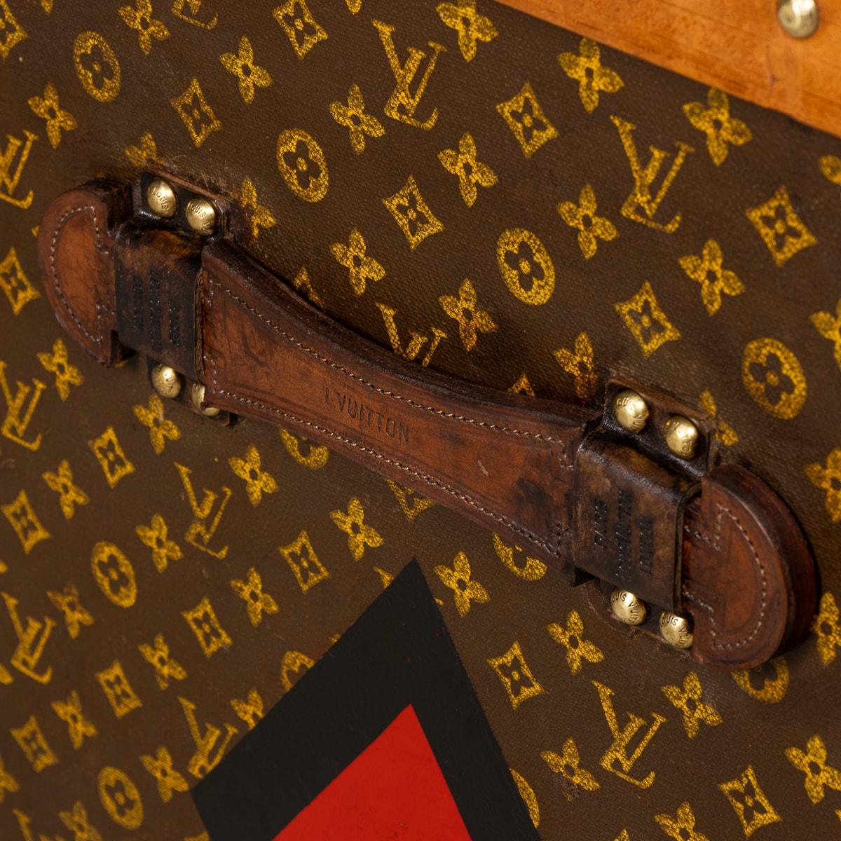 Louis Vuitton-Koffer aus Monogramm-Leinwand des 20. Jahrhunderts, hergestellt in Frankreich um 1930 im Angebot 10